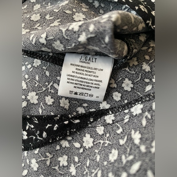 Floral Black Skirt - Picture 6 of 11